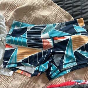 Wod bottom shorts 2.5"